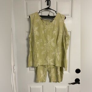 PINEAPPLE MOON 2PC. Tropical Olive Green Pant Set